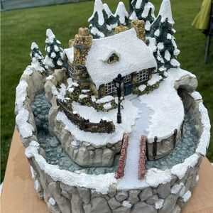 Thomas KinkadeLight Waterfall SculptureStonehearth HutchAvon1997Fountain